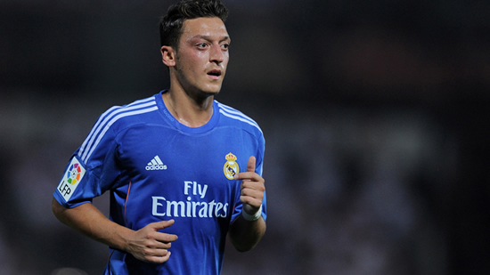Ozil: Wenger call convinced me to leave Real