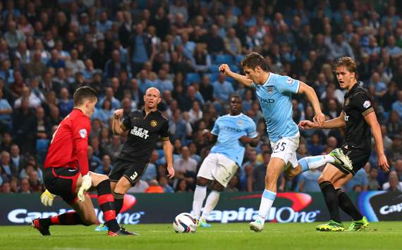 Manchester City 5-0 Wigan: Jovetic doubles up for comfortable hosts