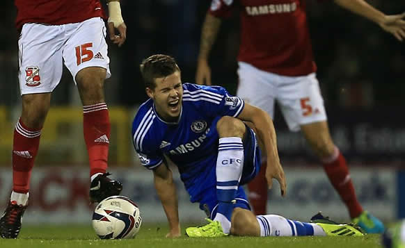 Chelsea fear Van Ginkel could be out for the entire season with suspected cruciate injury while Ramires is doubtful for Spurs clash