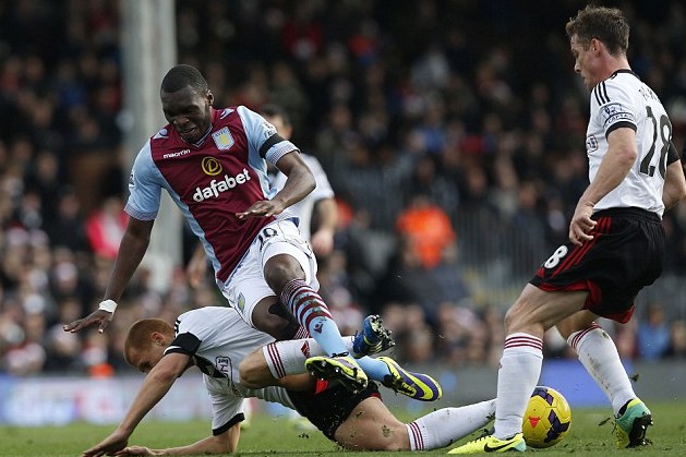 Fulham 2 : 0 Aston Villa - Berbatov on form as Cottagers win