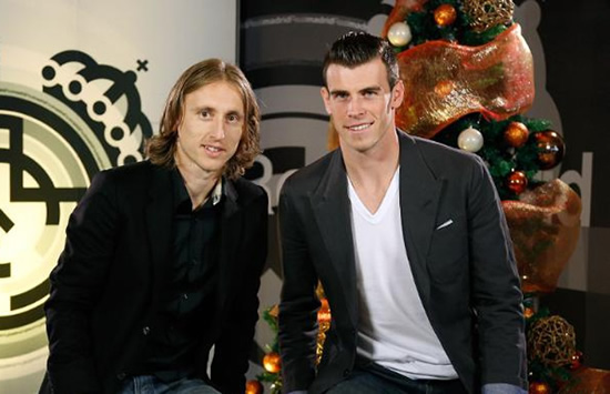 The Real Madrid players wish all their fans happy holidays.