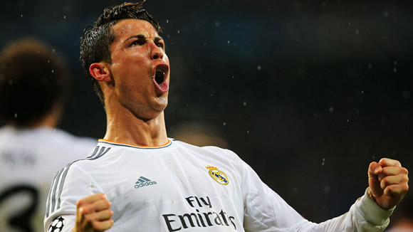 Real Madrid coach says star winger Cristiano Ronaldo is not injured