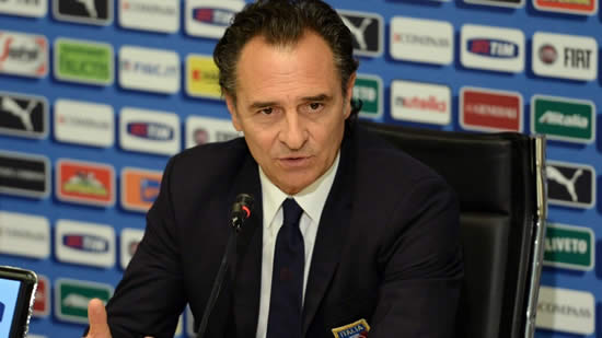 New deal for Italy coach Prandelli