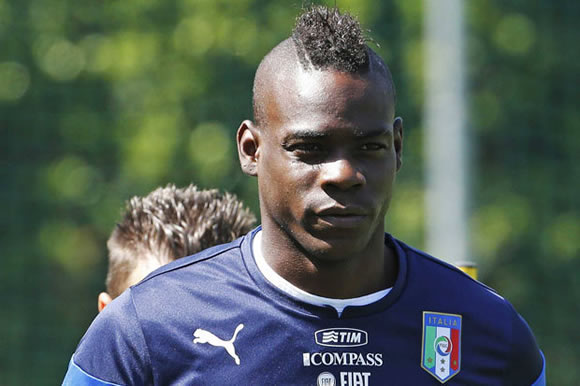 Liverpool make stunning plans to sign Mario Balotelli… and Arsenal want him too