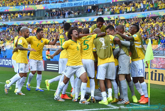 Brazil 4 - 3 Chile: Brazil claim shootout victory