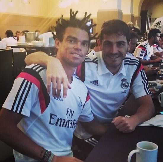 Pepe has Coolio hair now