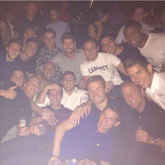 Steven Gerrard uploads Liverpool team bonding picture to Instagram