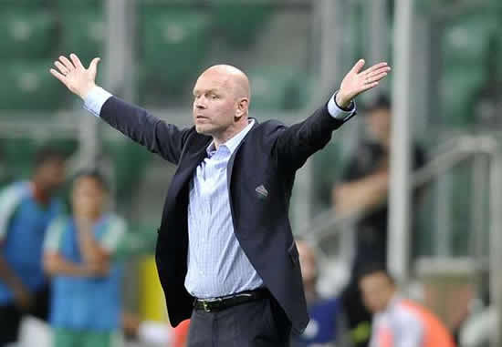 Legia ask Celtic for one-off play-off match
