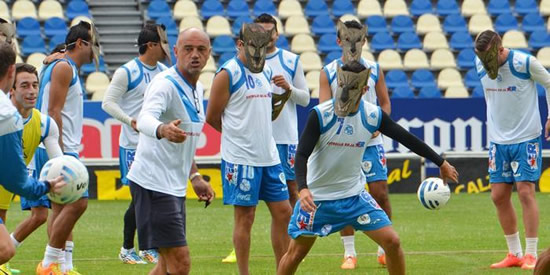 Puebla defenders train in wolf masks to make them more aggressive