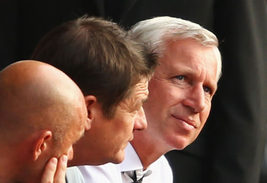 David Moyes and Rafa Benitez in line to replace Alan Pardew at Newcastle