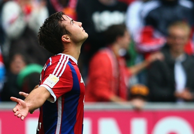 Bayern Munich 2-0 Stuttgart: Gotze and Ribery secure win for Guardiola's men