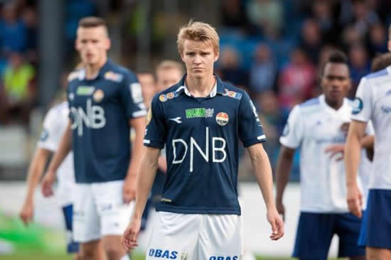 Roma join Man United in race for Norway starlet