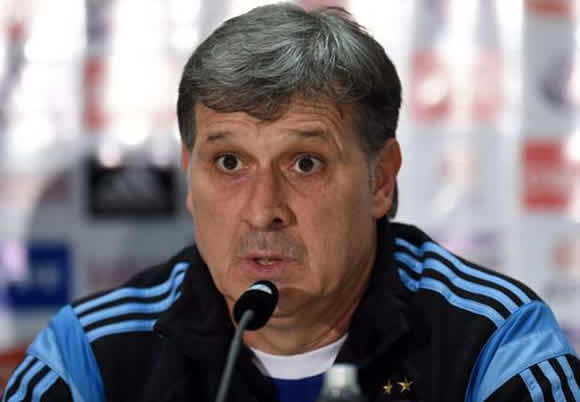 No problem with Tevez, insists Argentina boss Martino