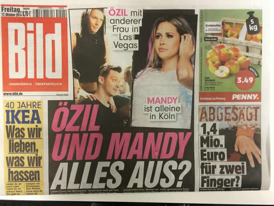 Accused love-rat Mesut Ozil had his birthday in Vegas with a mystery woman. Mandy Capristo is in Cologne