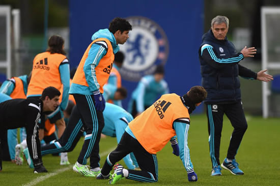 Chelsea boss Jose Mourinho claims Steven Gerrard is on the slide ahead of Liverpool clash