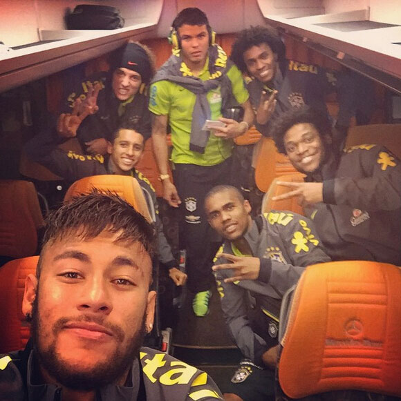 Neymar Takes Group Selfie On Brazil Bus With David Luiz, Willian, Thiago Silva Et Al