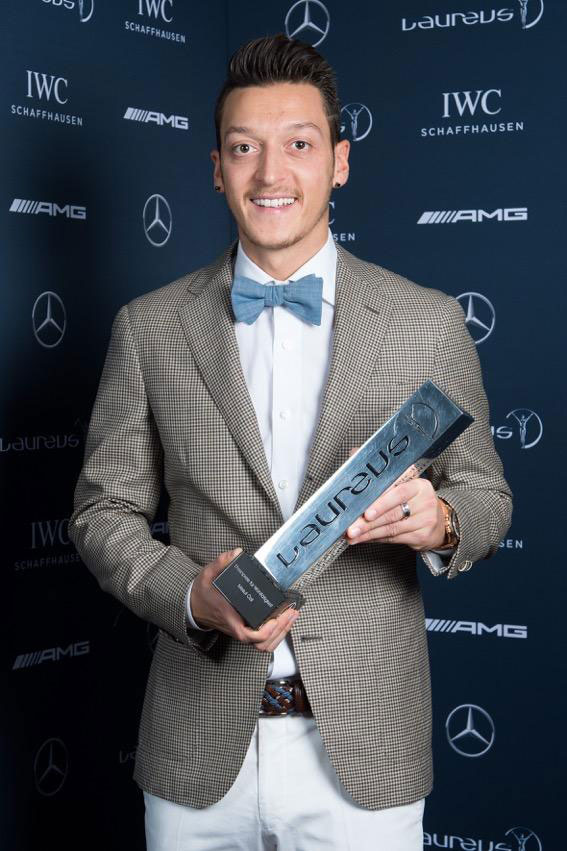 Mesut Ozil receives Laureus award after paying for 23 Brazilian children to have life saving surgery