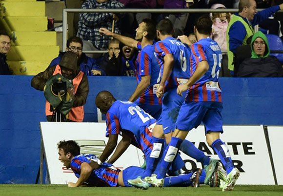 Valencia stunned by Levante as Villarreal end winless run