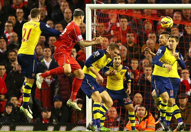 Liverpool 2-2 Arsenal: Skrtel rescues a point for 10-man Reds