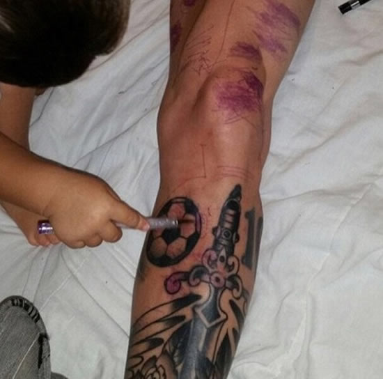 Lionel Messi ruins world's most expensive leg with 'awful' tattoo