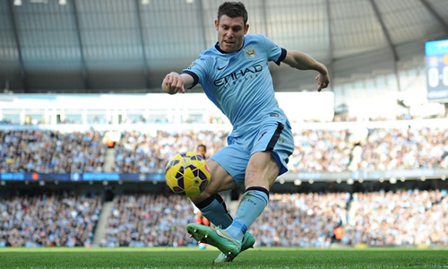 James Milner closer to Manchester City exit after contract impasse