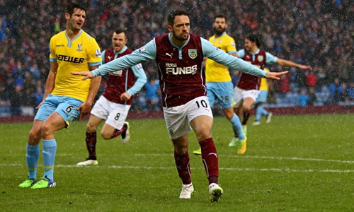 Liverpool join transfer window scramble for Burnley’s Danny Ings