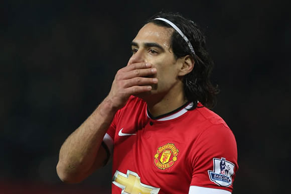 Ex-Man Utd striker Louis Saha: Radamel Falcao is running out of time to secure future