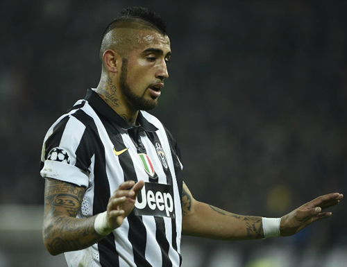 Manchester United 'clear to finally seal Arturo Vidal transfer, Juventus would accept £14.4m'