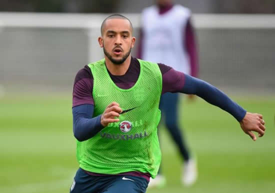 Show some loyalty! Former Arsenal ace makes contract plea to Theo Walcott