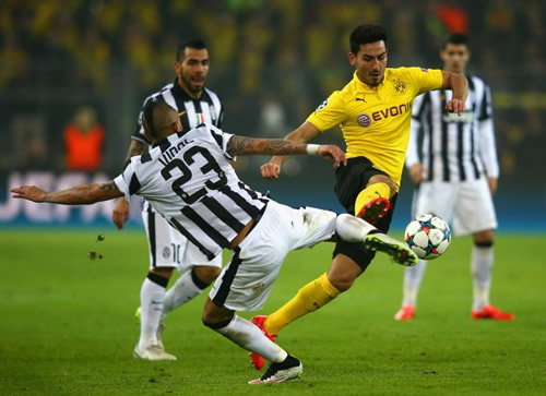 Manchester United 'closing in on transfer of Borussia Dortmund midfielder Ilkay Gundogan'