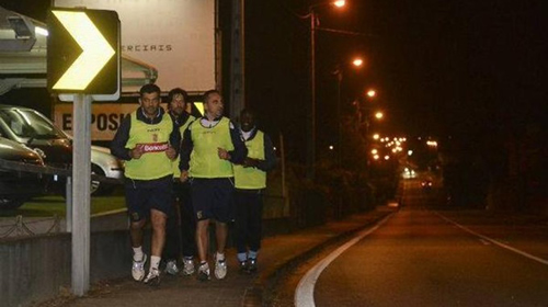 Sporting Braga boss Sergio Conceicao keeps his word by running 31 miles back home after his side reach Portuguese Cup final