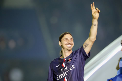 Zlatan atones for France insult during title ceremony