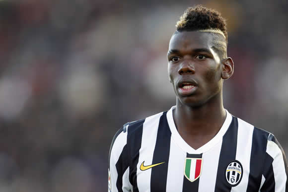 Manchester City lead Pogba race with €100m bid