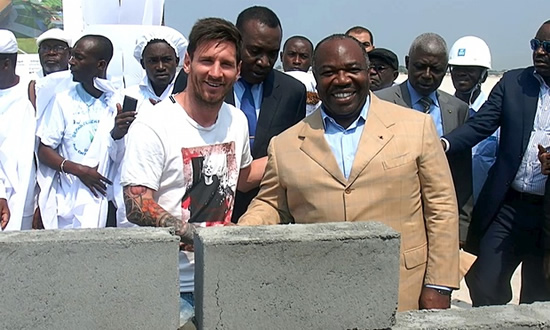 Leo Messi has demanded retraction from France Football for claiming he received €3.5m for Gabon visit