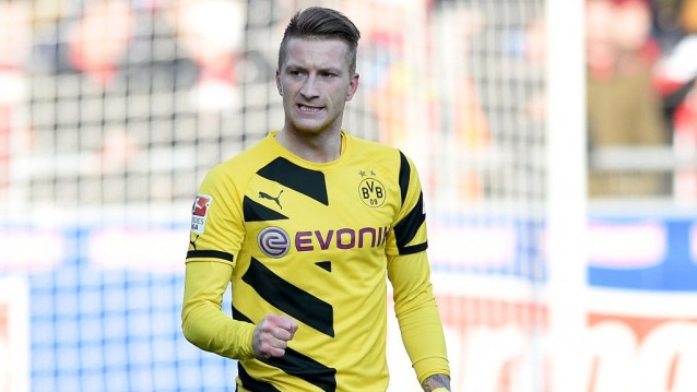 Dortmund's Reus 'flattered' by speculation