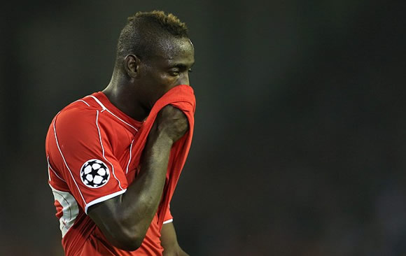 Balotelli's AC Milan deal reportedly has good behavior clause