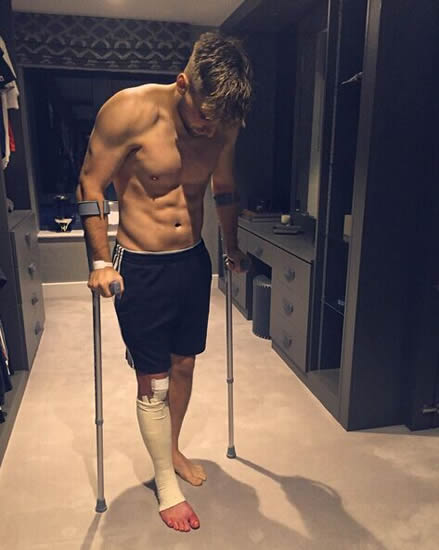 Man United’s Luke Shaw posts a ‘happy’ injury update on Instagram