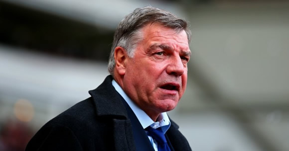 Sunderland appoint Allardyce on two-year contract