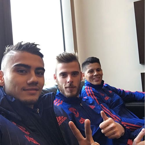 Marcos Rojo all smiles with Man Utd duo on way to London
