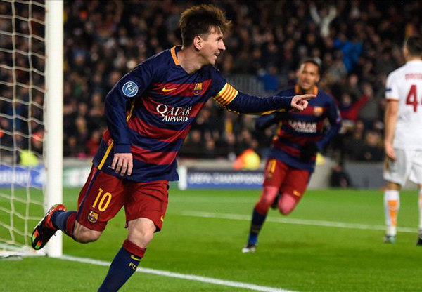 Barcelona 6-1 Roma: Messi nets two on return to starting XI