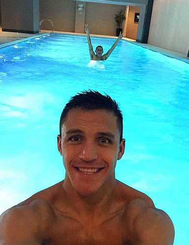 Arsenal’s Alexis Sanchez spends Friday night in his swimming pool