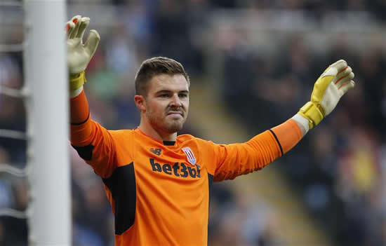Reports: Liverpool & Everton to compete for Jack Butland signing