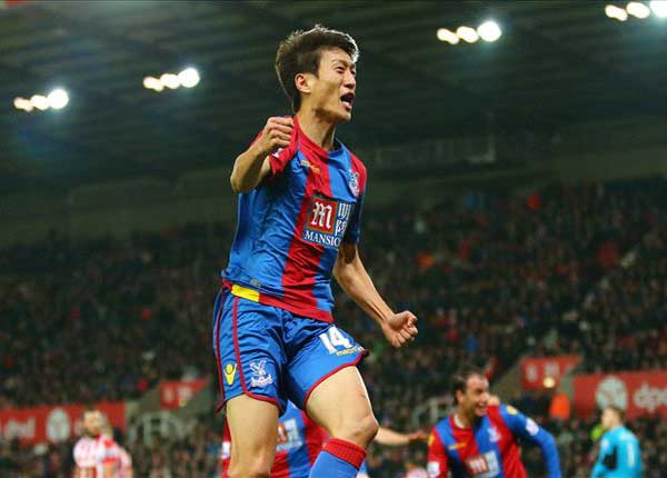 Stoke City 1-2 Crystal Palace: Lee wins it late for visitors