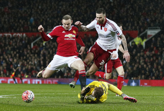 Manchester United 1 - 0 Sheffield United: Manchester United squeeze past Sheffield United with late Wayne Rooney penalty