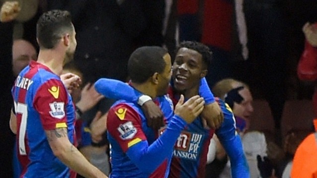 Palace hold on for Saints win