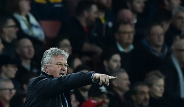 Hiddink wary of top four talk at Chelsea