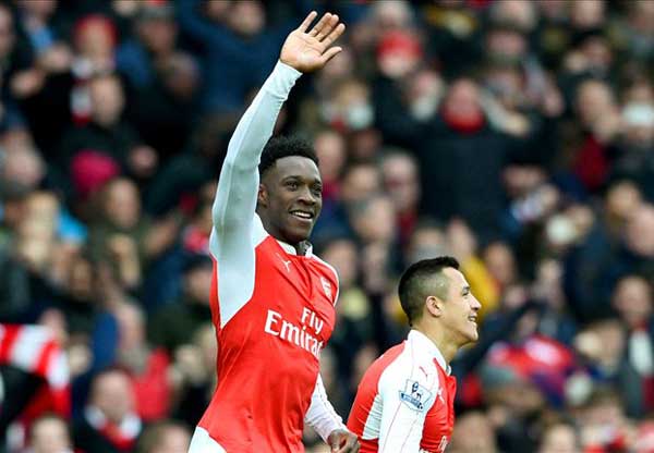 Arsenal 2-1 Leicester: Welbeck ignites Gunners' title hopes