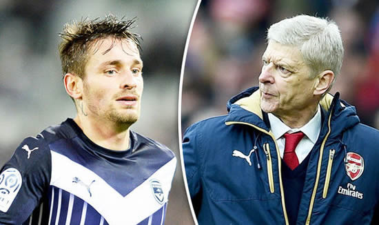 Mathieu Debuchy rages at Arsene Wenger for blocking his switch from Arsenal to Man United