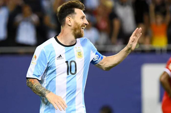 Copa America: Lionel Messi hat-trick powers Argentina into knock-outs
