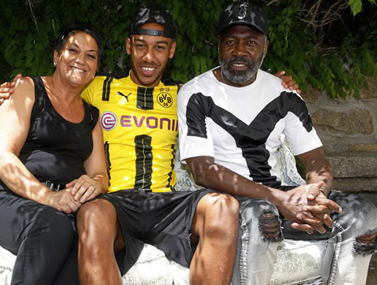 Aubameyang returns to his roots
